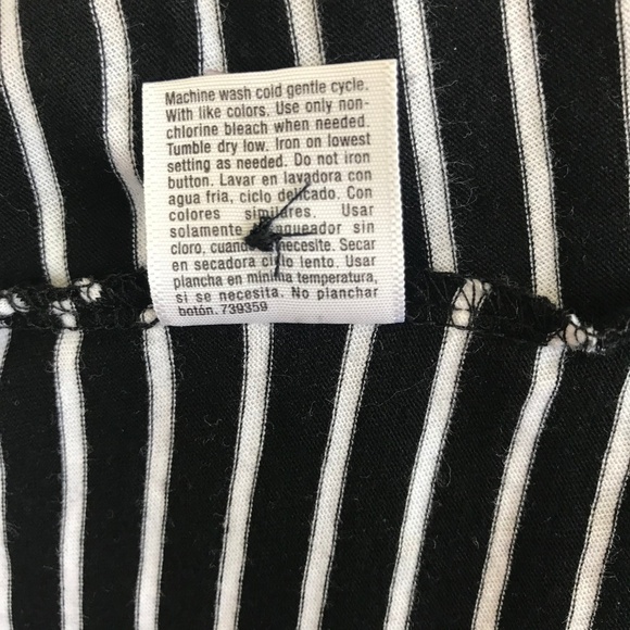 *4/$20* 2A.N.A.- Black/White Stripe Tee. - Picture 5 of 6